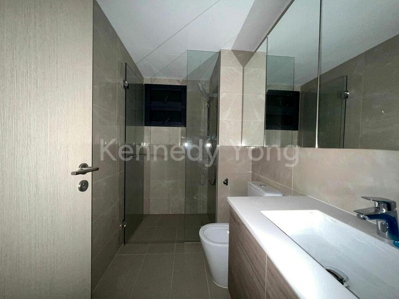 4 Bed Condo for Sale in  Treasure at Tampines - Image 5
